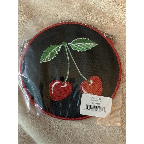 New Harveys Cola Cherries Red‎ Coin Purse - Picture 1 of 2